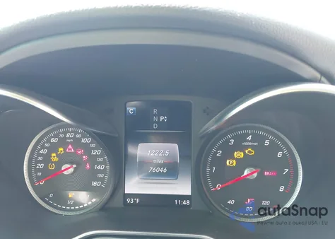 2017 Mercedes-Benz C 300 Luxury/Sport из США, поврежденный, VIN 55SWF4JB4HU206451